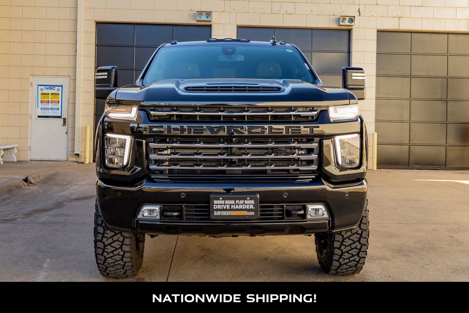 Used 2022 Chevrolet Silverado 2500 LTZ w/ Carhartt Edition AWD/4WD image 4