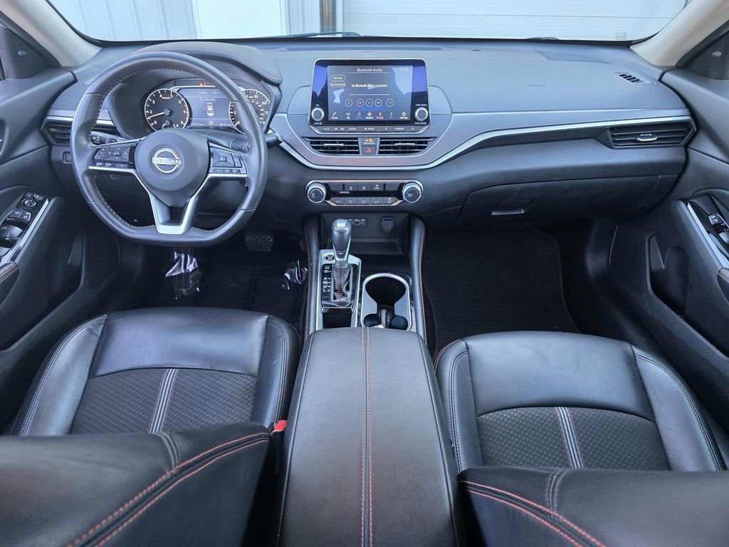 Used 2024 Nissan Altima 2.5 SR image 24