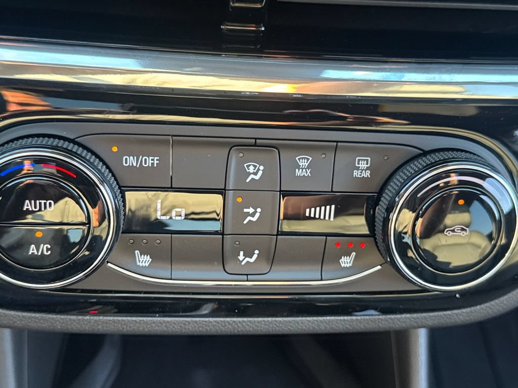 New 2026 Buick Envista Sport Touring w/ Convenience I Package FWD image 19