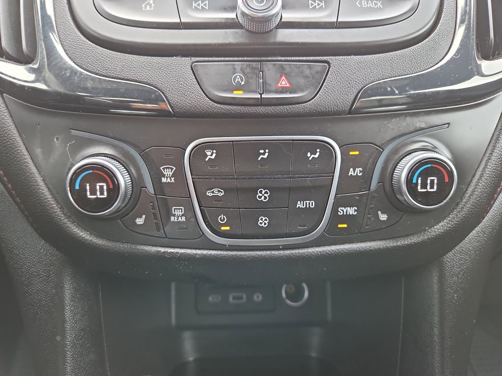 Used 2024 Chevrolet Equinox RS w/ RS Leather Package FWD image 35