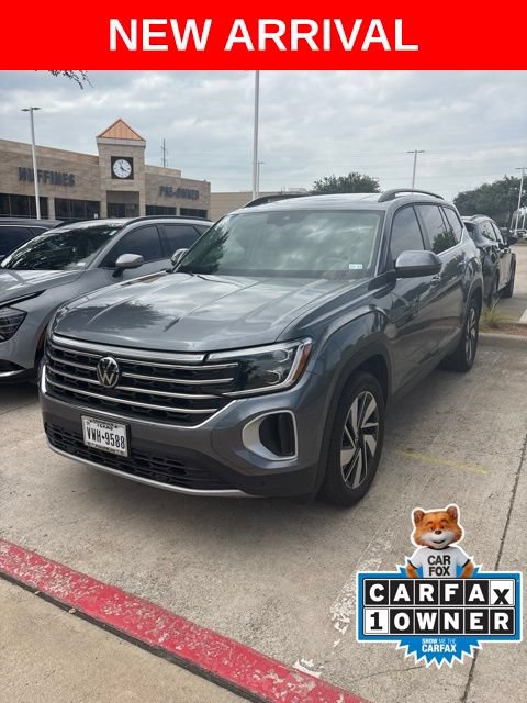 Used 2024 Volkswagen Atlas SE FWD image 1