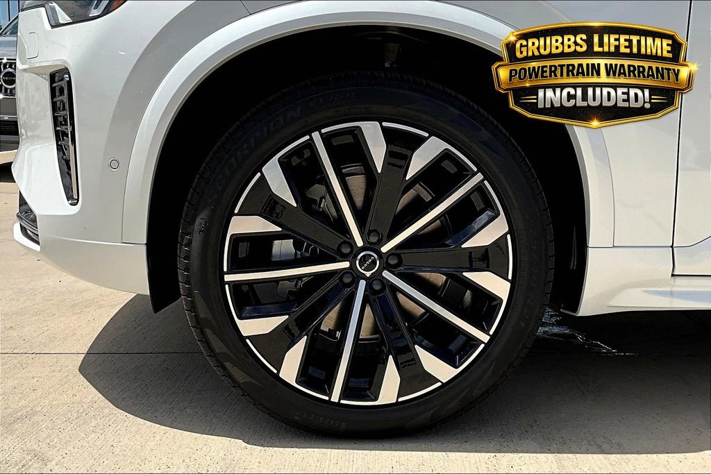 New 2026 Volvo XC90 B6 Plus w/ Protection Package Premier AWD/4WD image 25