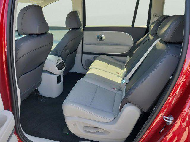 New 2026 Hyundai Ioniq 9 SEL image 10