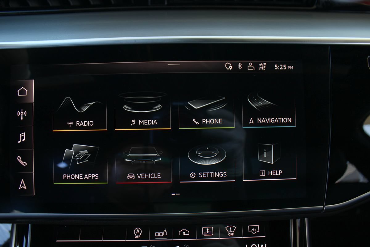 Used 2020 Audi A8 L 4.0T w/ Executive Package AWD/4WD image 32