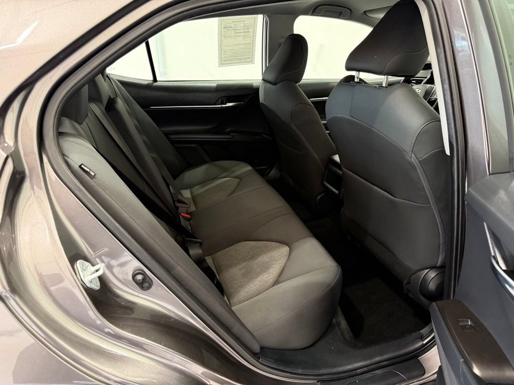 Used 2022 Toyota Camry LE FWD image 25