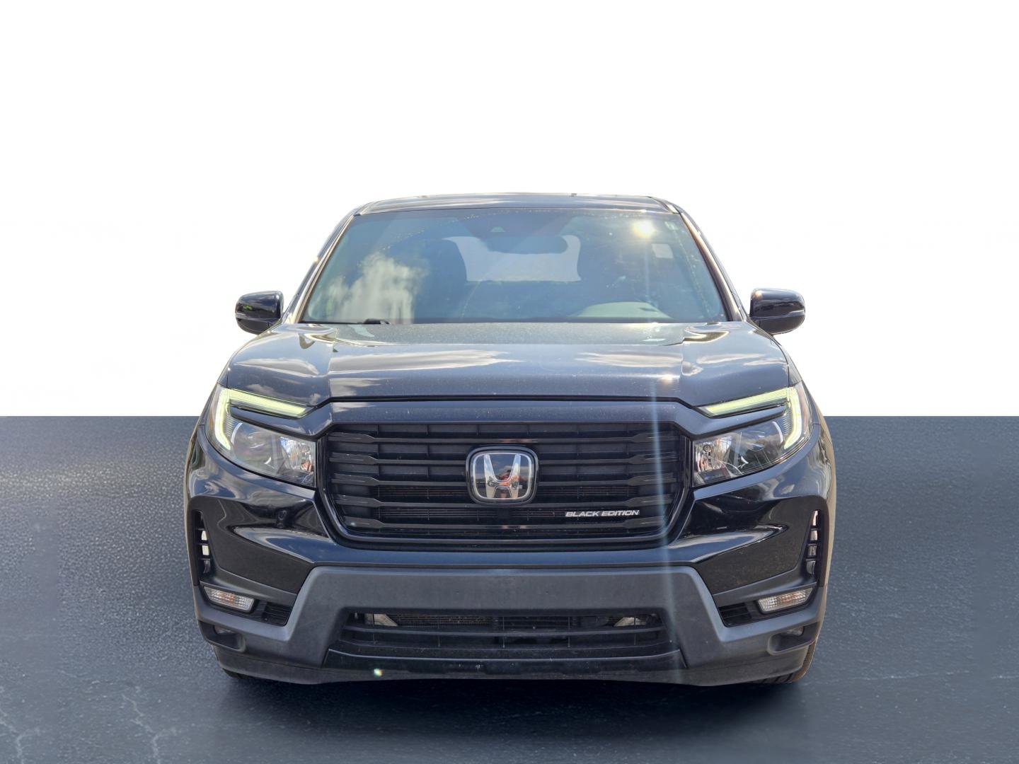 Used 2021 Honda Ridgeline Black Edition image 2