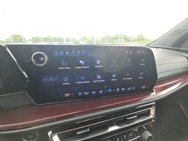 Used 2024 Chevrolet Traverse RS FWD image 23