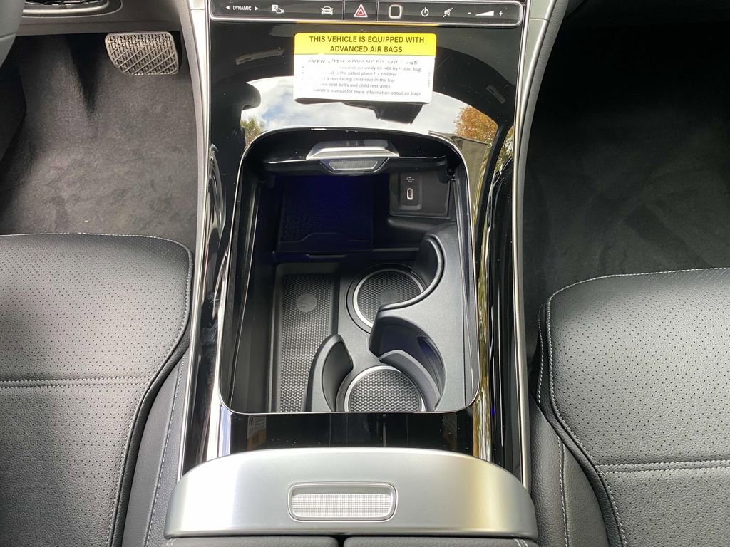 Certified 2025 Mercedes-Benz GLC 300 4MATIC image 38