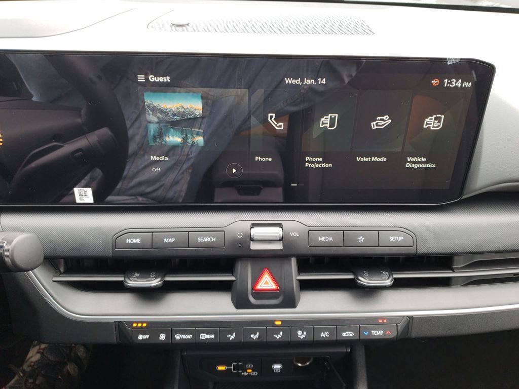 New 2025 Kia K4 LXS image 18