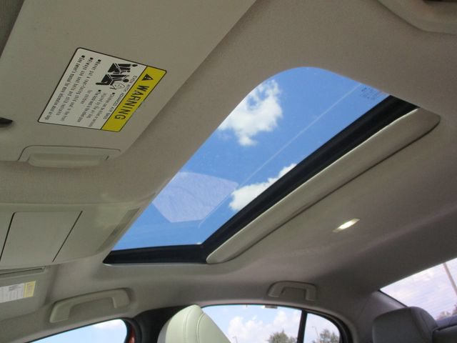 Used 2022 MAZDA MAZDA3 s FWD image 18