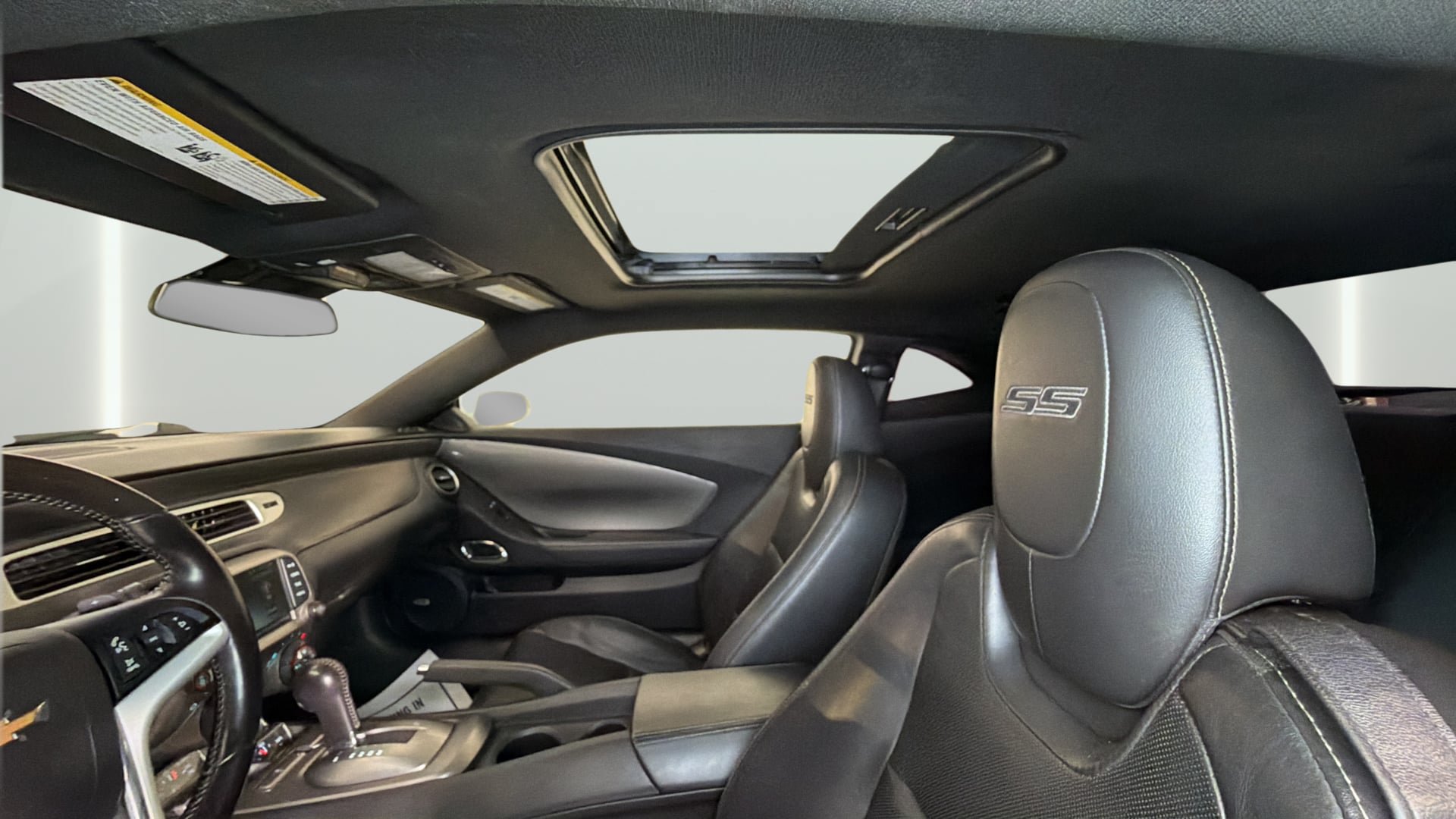 Used 2015 Chevrolet Camaro SS w/ LPO, Black Appearance Package RWD image 32