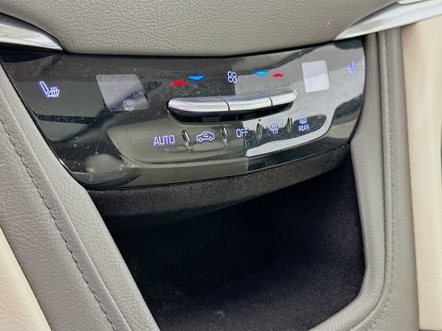 Used 2018 Cadillac XT5 Luxury w/ Driver Awareness Package AWD/4WD image 21
