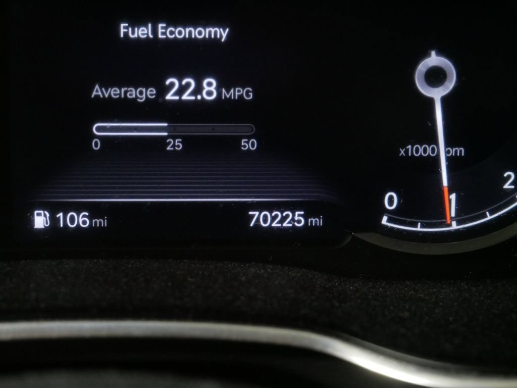 Used 2021 Genesis G80 2.5T AWD/4WD image 32