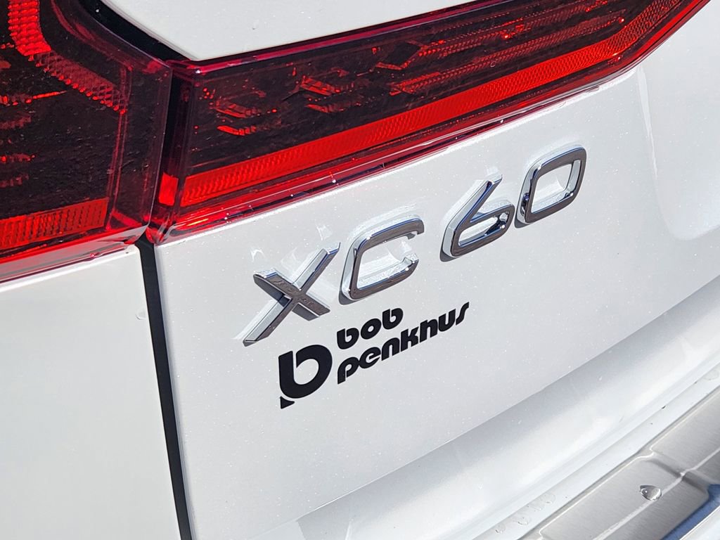 New 2026 Volvo XC60 T8 Ultra w/ Protection Package Premier image 31