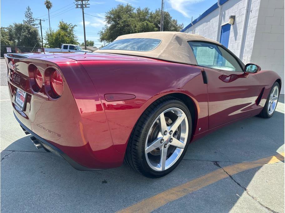 Used 2006 Chevrolet Corvette Convertible w/ Preferred Equipment Group image 6