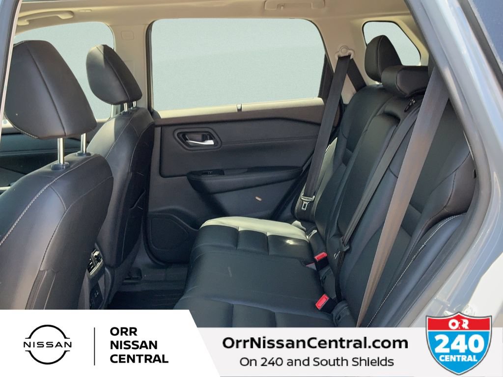 Used 2023 Nissan Rogue SL w/ SL Premium Package FWD image 13