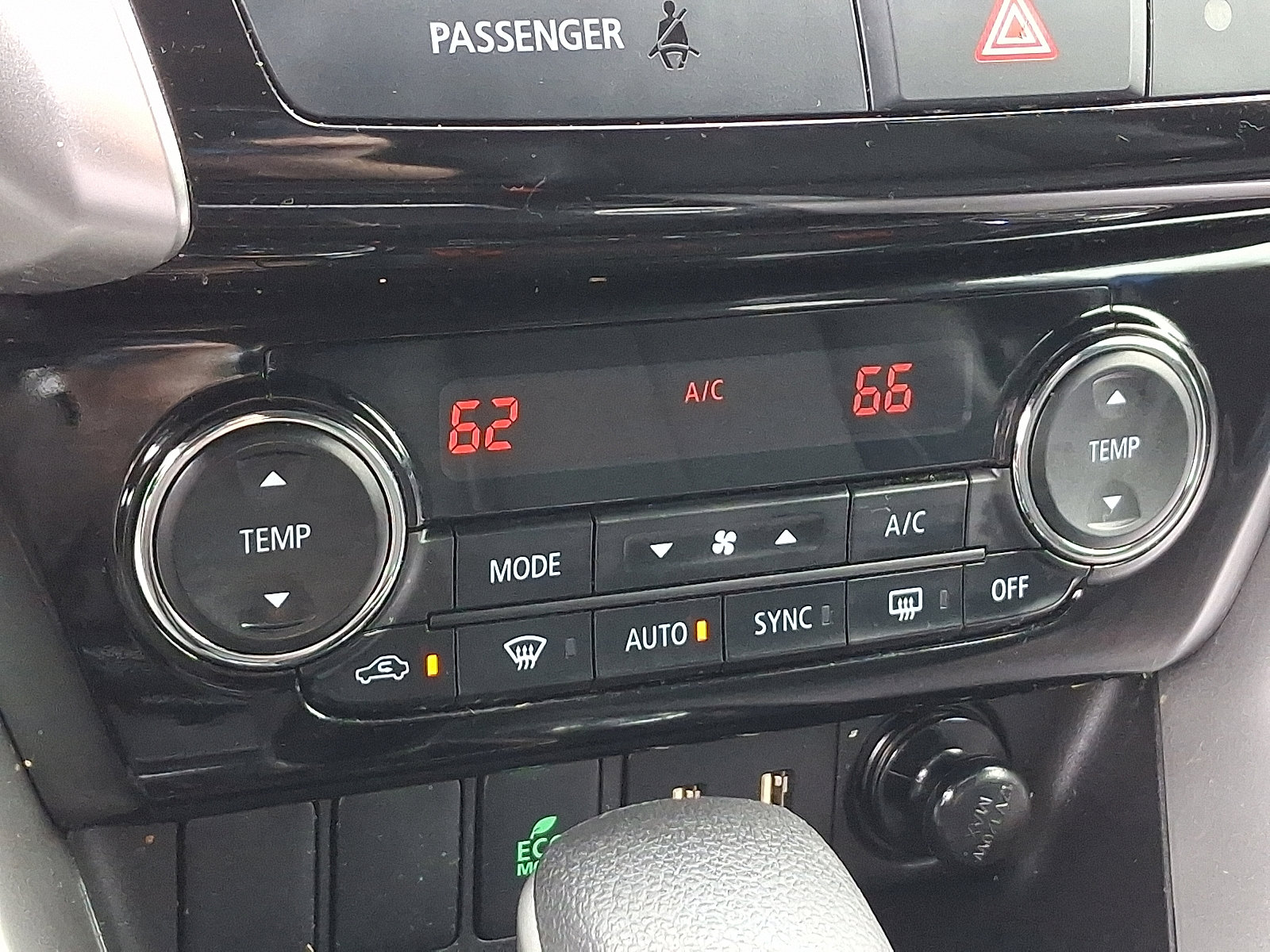 Used 2024 Mitsubishi Eclipse Cross SE image 17