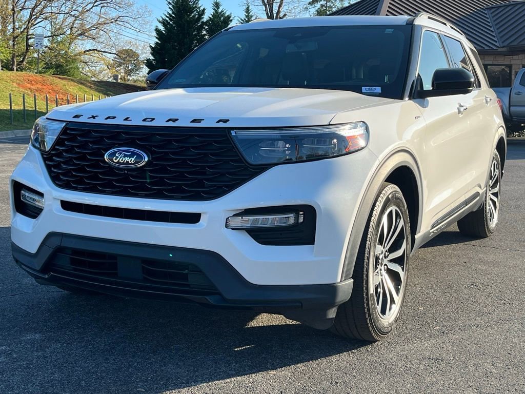 Used 2022 Ford Explorer ST-Line w/ Class IV Trailer Tow Package RWD image 4