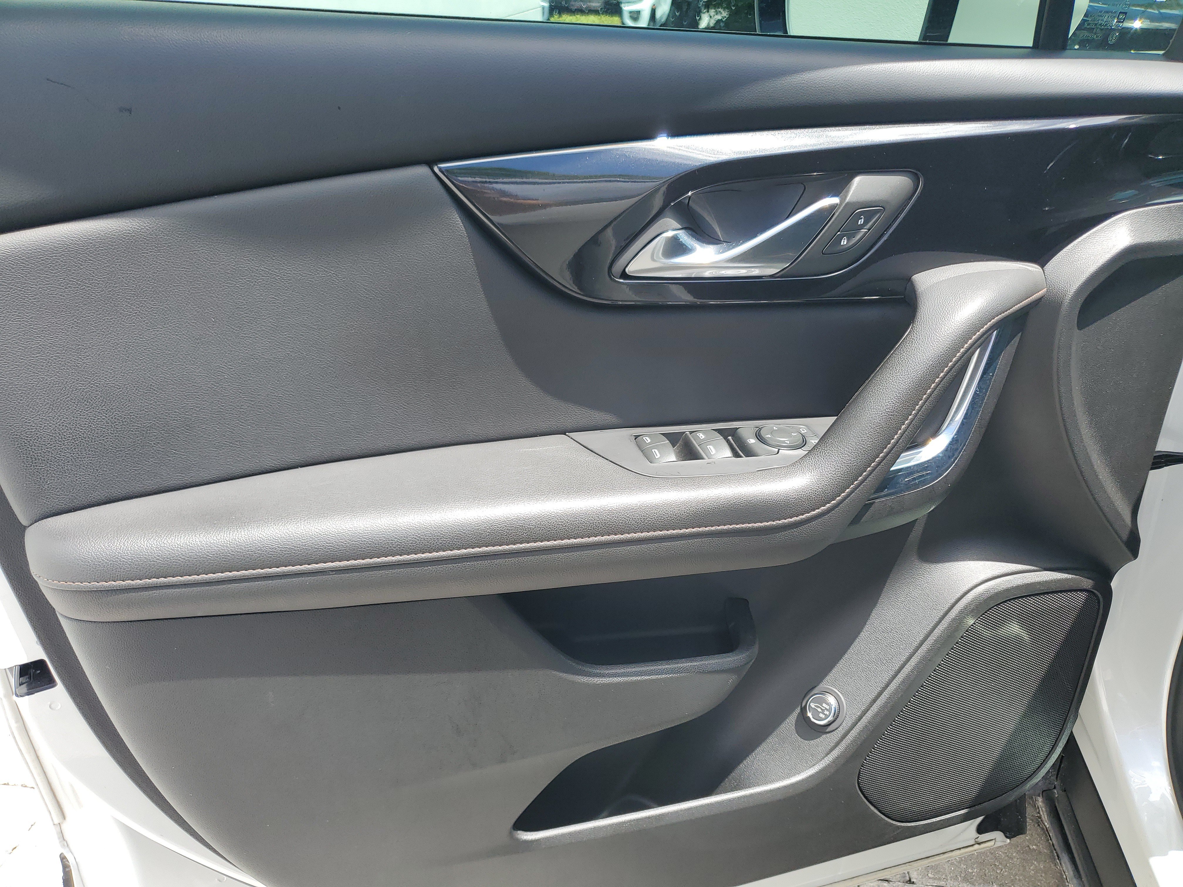Certified 2022 Chevrolet Blazer Premier FWD image 16