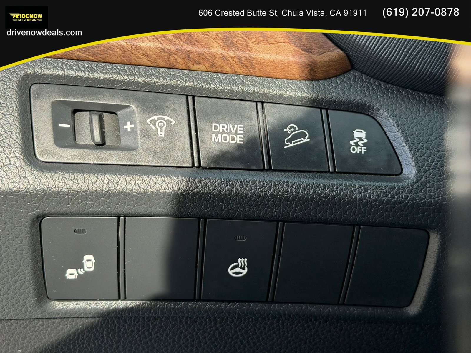 Used 2018 Hyundai Santa Fe Sport FWD image 27