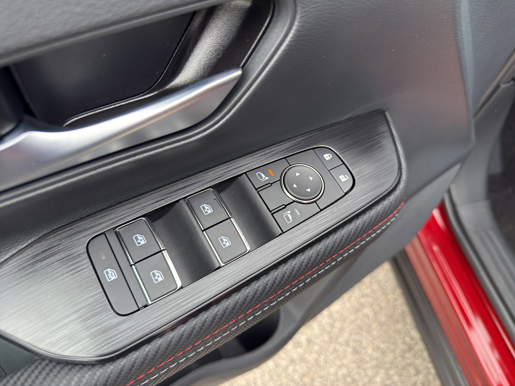 New 2026 Nissan Kicks SR w/ Cold Weather Package image 12