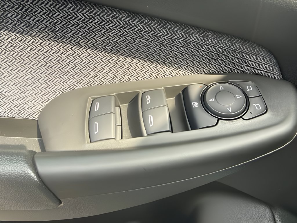 New 2026 Chevrolet TrailBlazer LS w/ LS Convenience Package FWD image 23