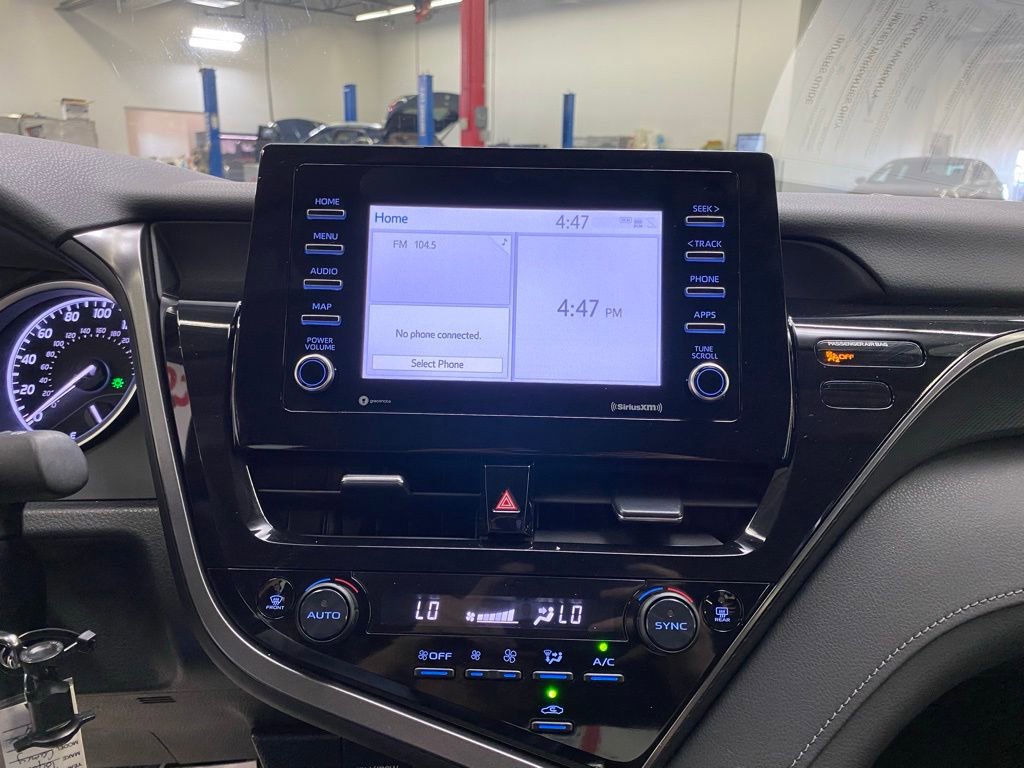 Used 2024 Toyota Camry LE image 22
