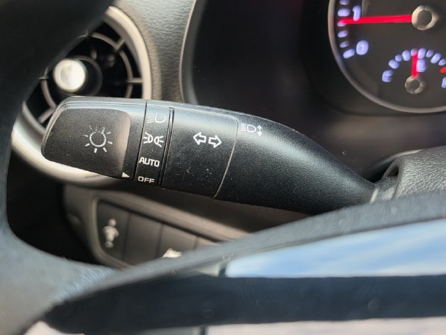 Used 2020 Kia Forte LXS FWD image 21