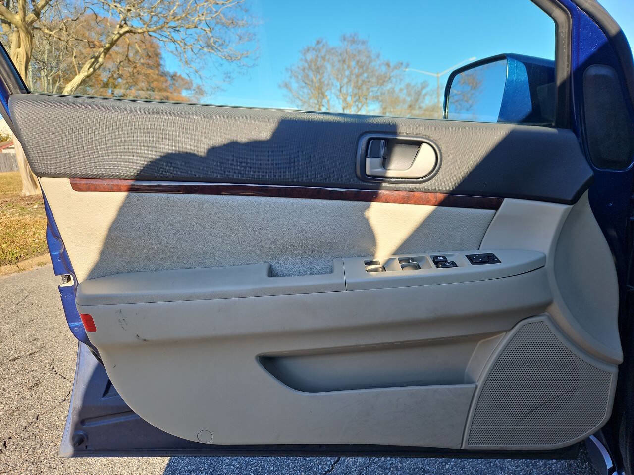 Used 2009 Mitsubishi Galant ES image 10