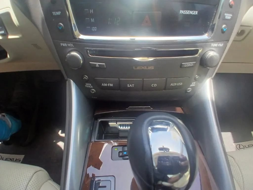 Used 2012 Lexus IS 250 w/ Premium Pkg Value Edition RWD image 32