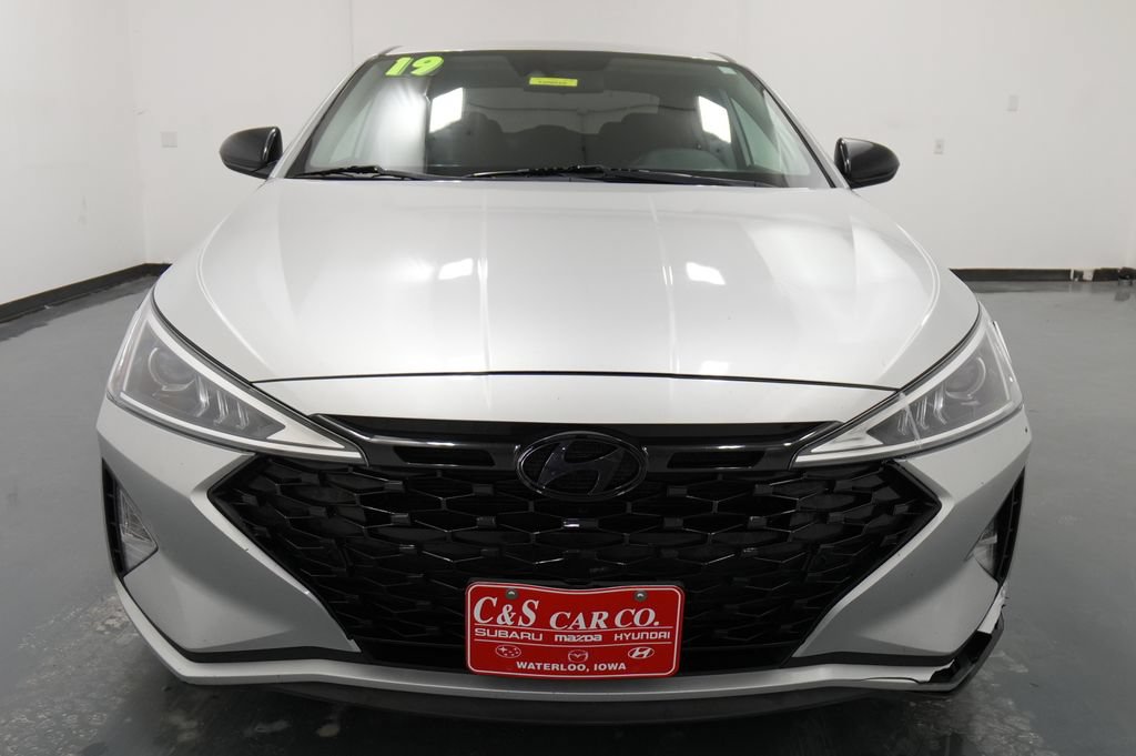 Used 2019 Hyundai Elantra SEL w/ Cargo Package FWD image 9