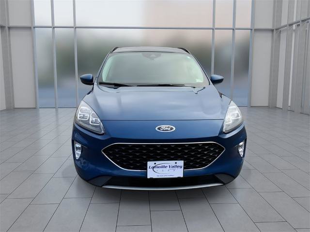 Certified 2022 Ford Escape Titanium w/ Class II Trailer Tow Package image 3