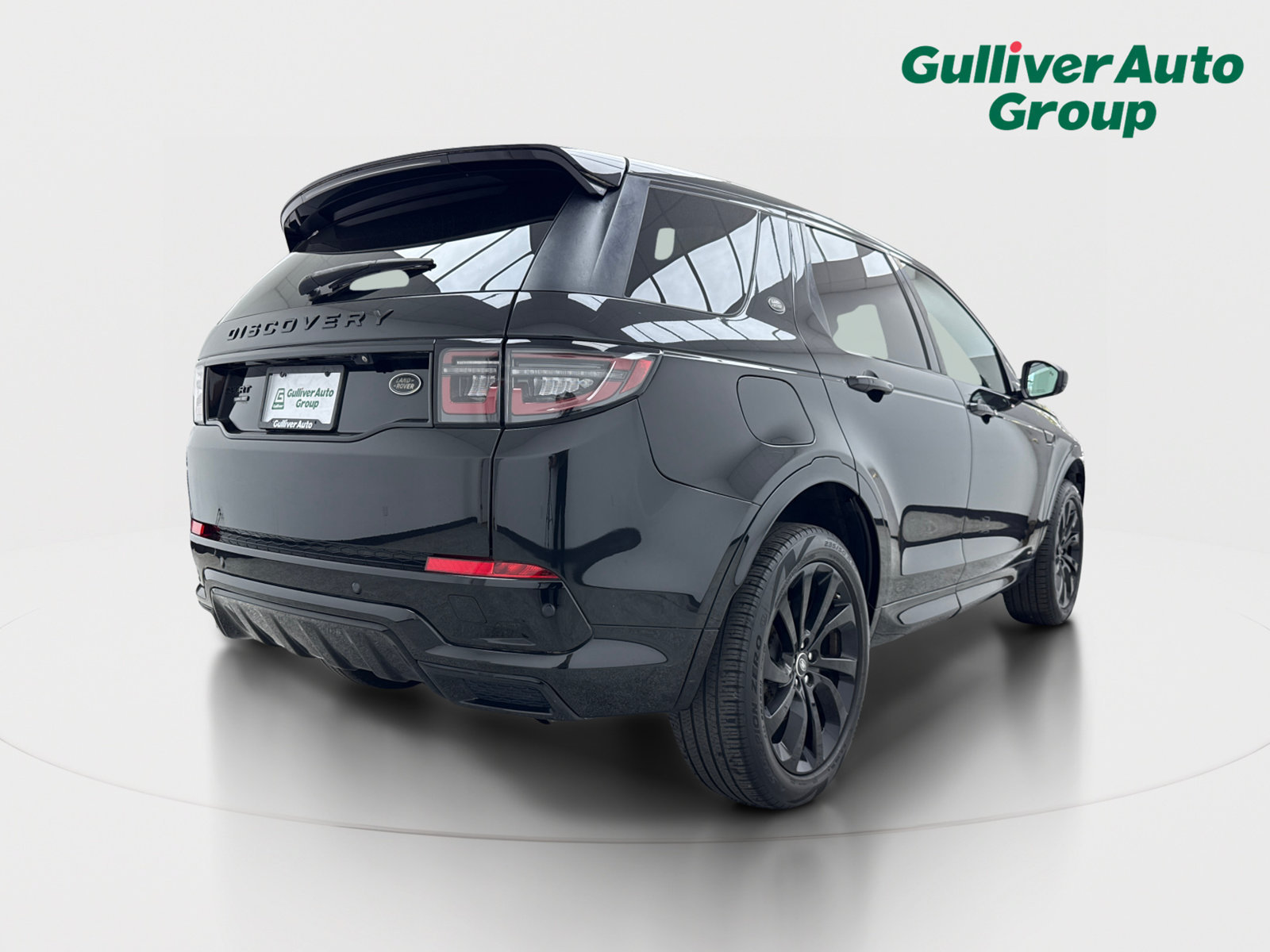 Used 2020 Land Rover Discovery Sport SE R-Dynamic AWD/4WD image 8
