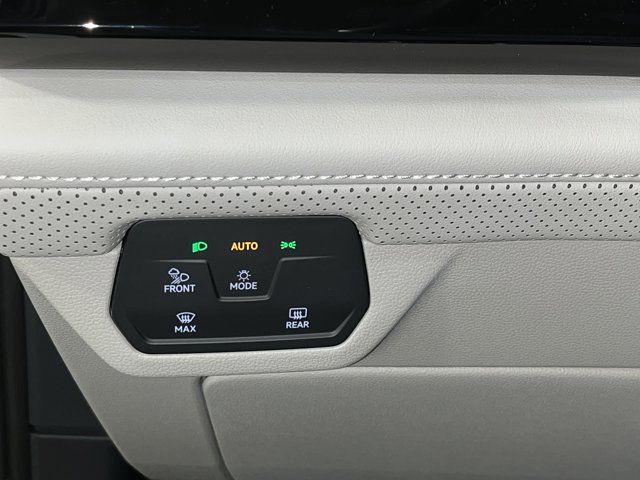 New 2026 Volkswagen Atlas SE image 21