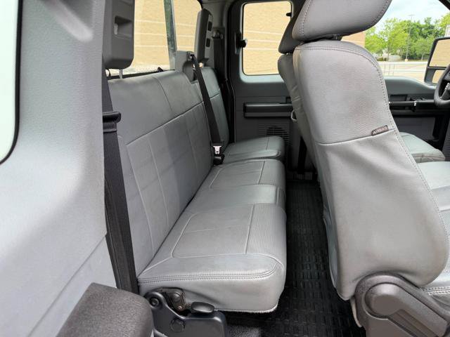 Used 2016 Ford F250 XL w/ Power Equipment Group AWD/4WD image 12