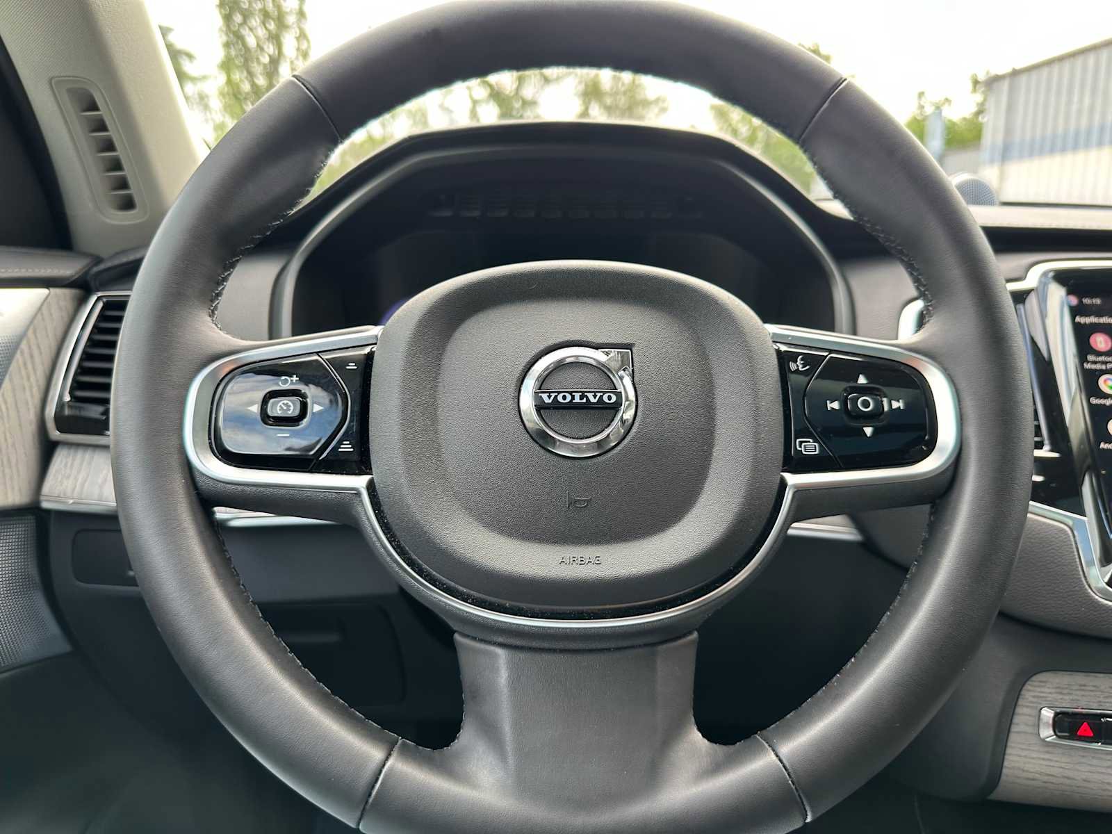 Certified 2024 Volvo XC90 T8 Ultimate w/ Protection Package AWD/4WD image 24