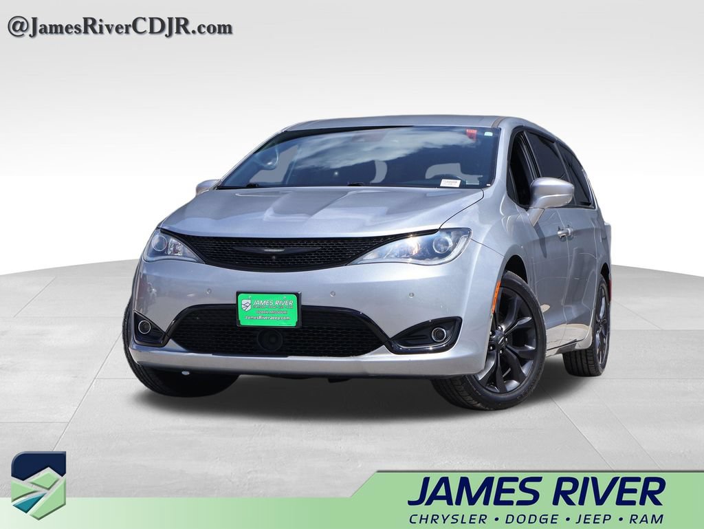 Used 2019 Chrysler Pacifica Touring Plus w/ Advanced Safetytec Group