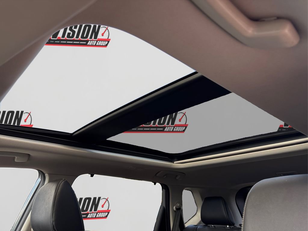 Used 2021 Nissan Rogue SL w/ Premium Package image 22