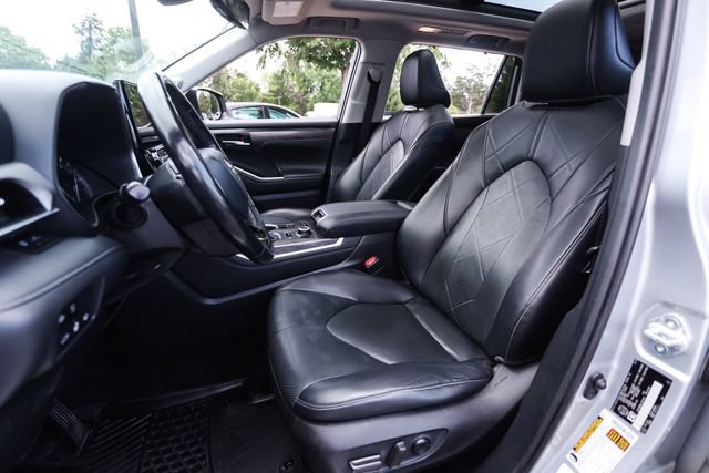 Used 2020 Toyota Highlander Platinum AWD/4WD image 53