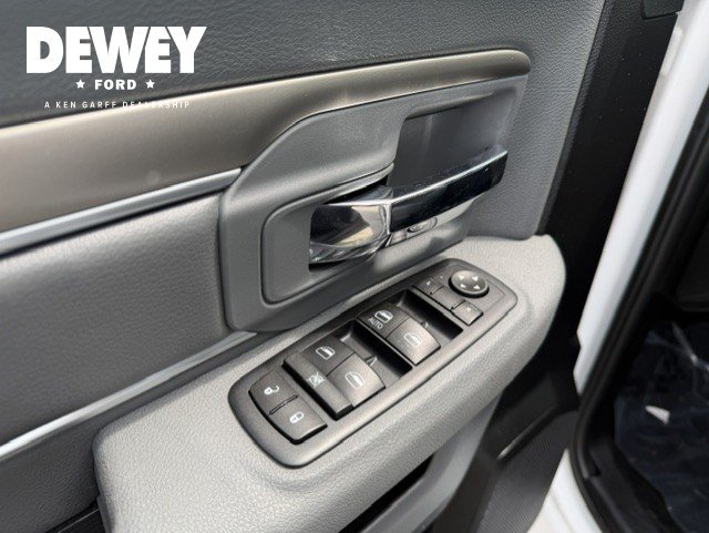 Used 2016 RAM 1500 Big Horn AWD/4WD image 11