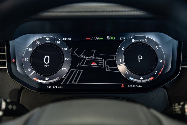 Used 2023 Land Rover Range Rover SE image 20