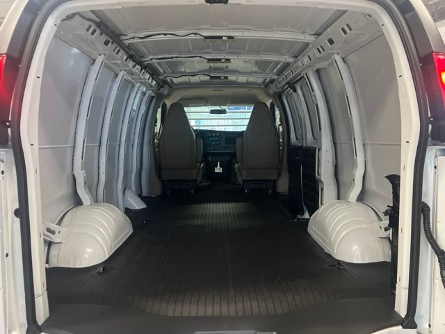 New 2026 Chevrolet Express 2500 w/ Driver Convenience Package RWD image 7