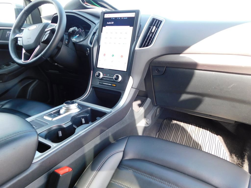 Used 2024 Ford Edge SEL w/ Convenience Package image 19