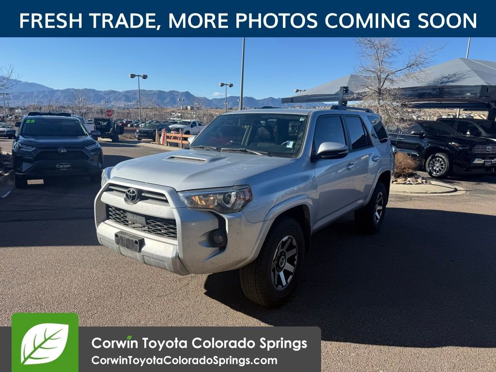 Used 2023 Toyota 4Runner TRD Off-Road Premium image 3