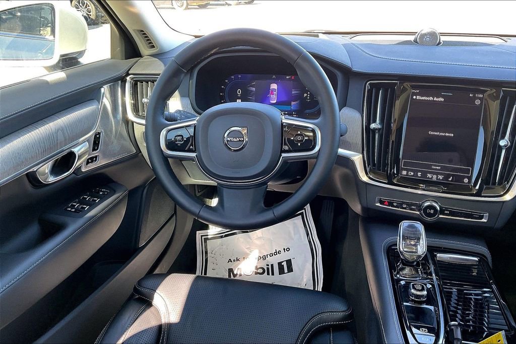Certified 2023 Volvo S90 T8 Ultimate image 7