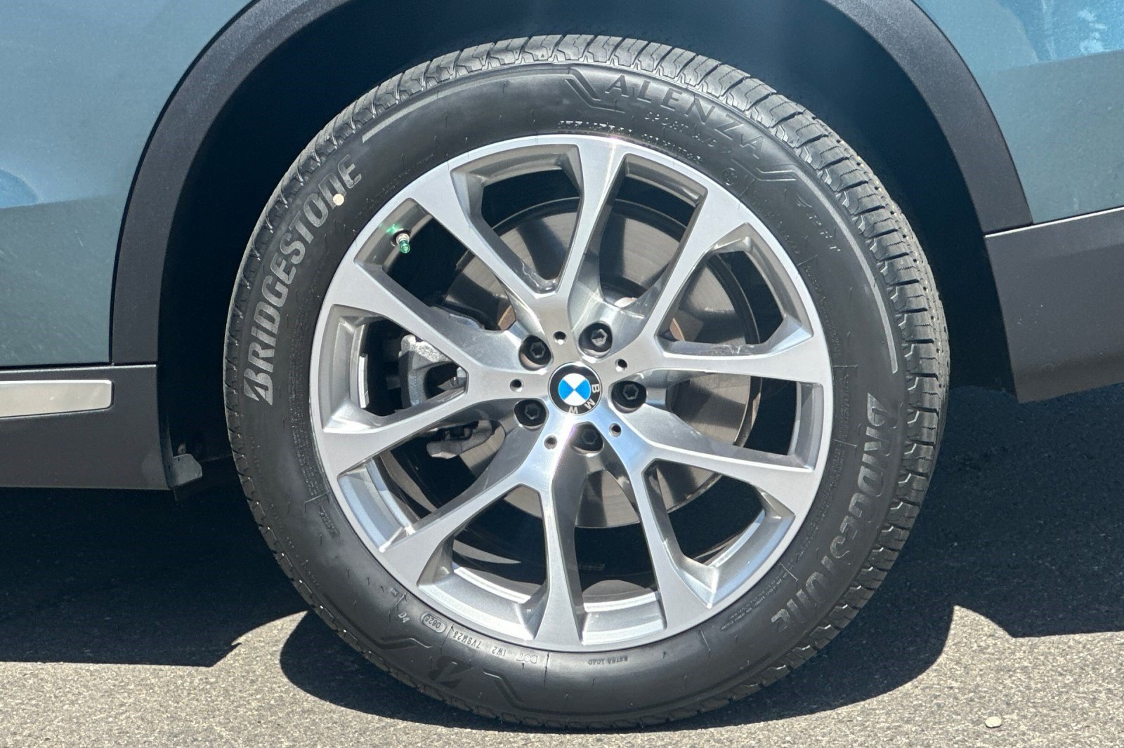 Used 2026 BMW X5 xDrive40i AWD/4WD image 37