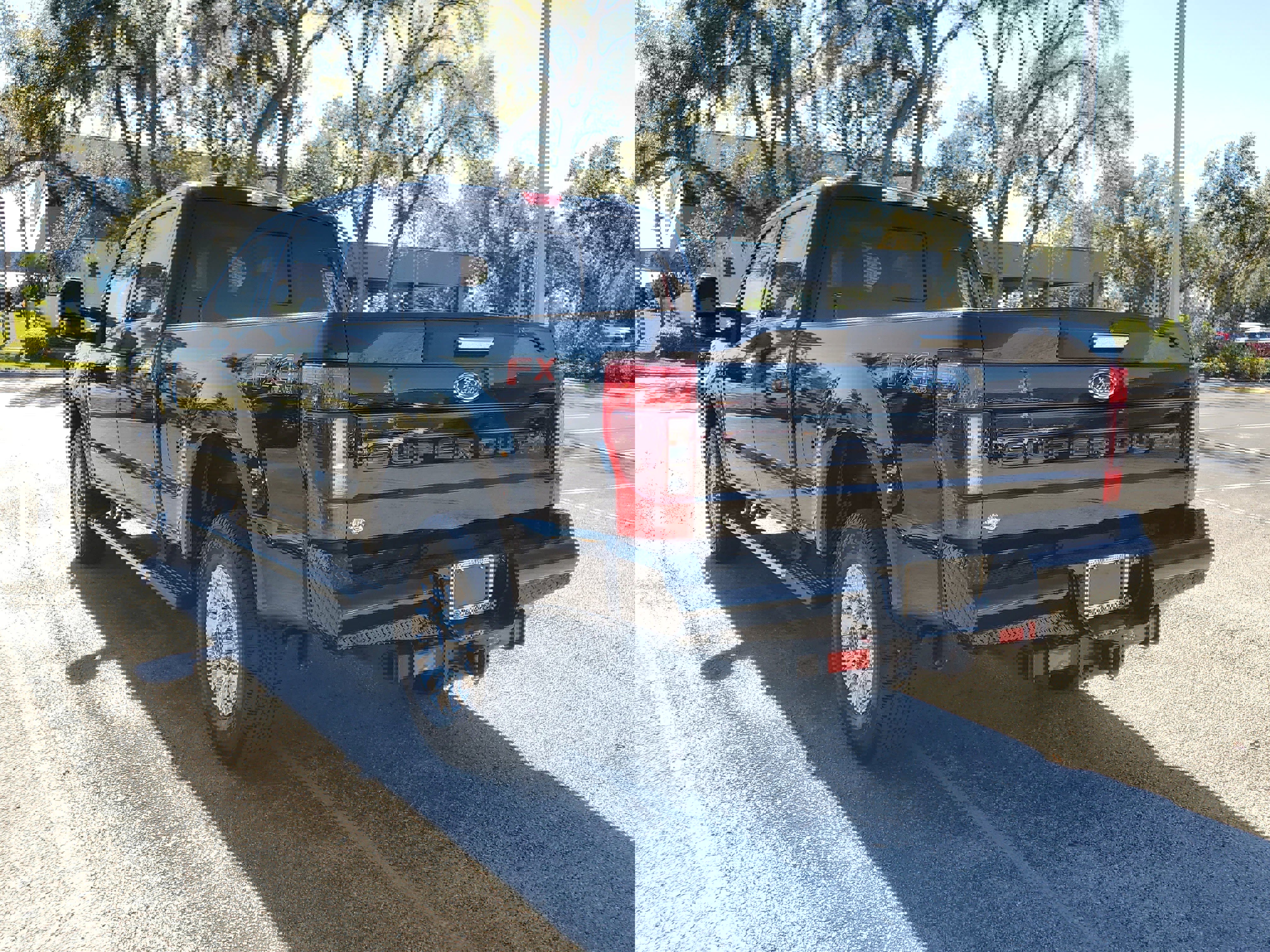 Used 2022 Ford F250 XLT w/ XLT Premium Package image 7