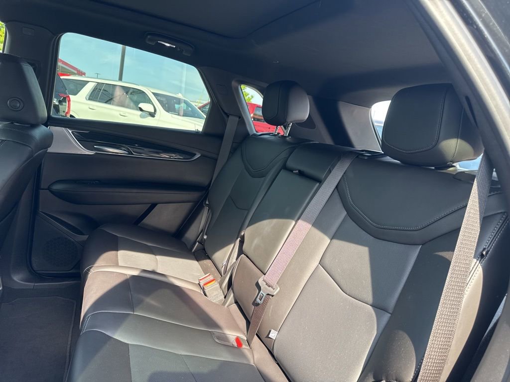 Used 2025 Cadillac XT5 Premium Luxury image 25