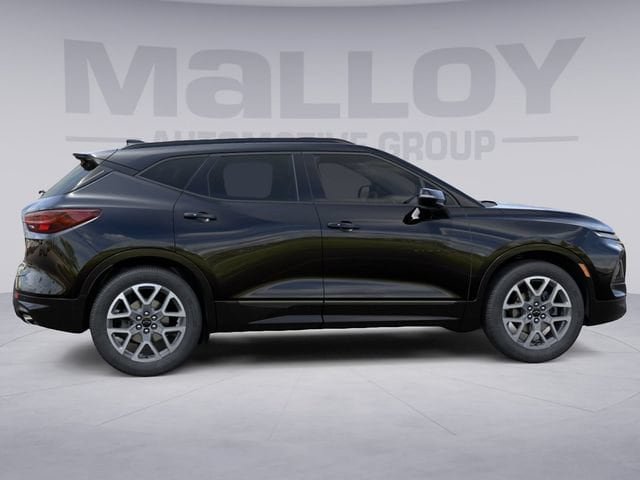 New 2026 Chevrolet Blazer RS w/ LPO, Floor Liner Package AWD/4WD image 6