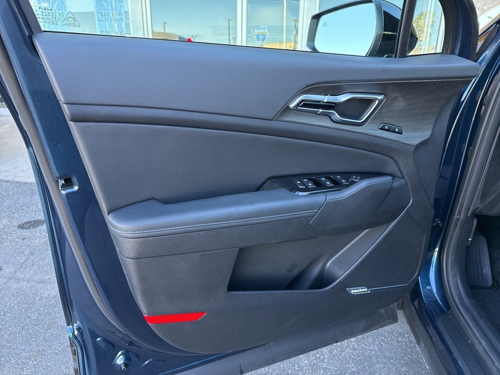 Used 2025 Kia Sportage X-Line Prestige image 28